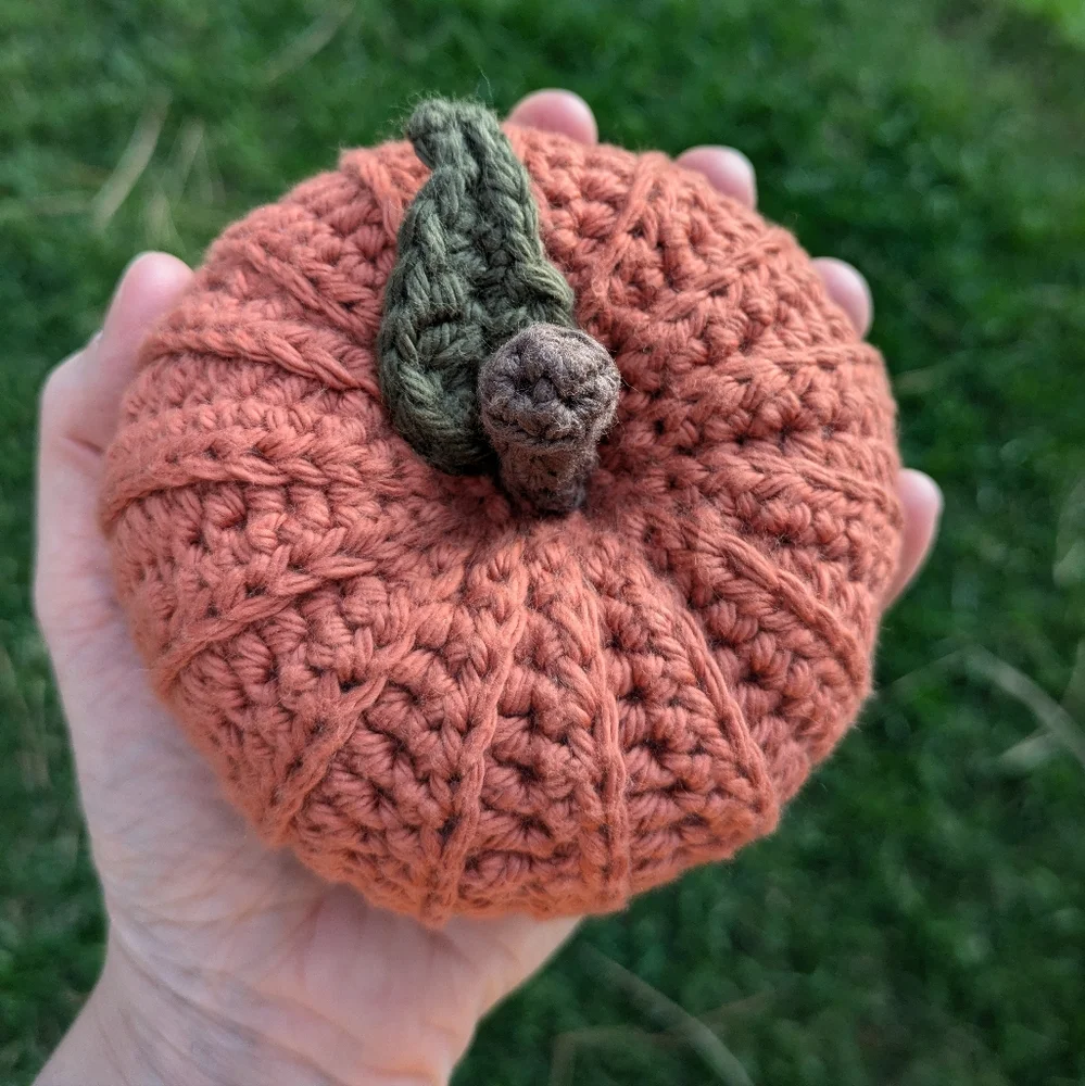 Handmade fall pumpkin - Picture 5 of 5